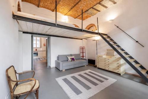 Navigli-Tortona with wifi and AC