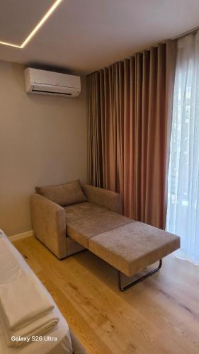 Room for daily rent in the center of Durres - image 4