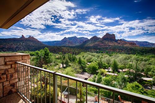 Orchards Inn - image 14