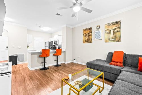 Cozy Oasis, Mins from ATL, Free Parking and Pool in Plymouth Colony