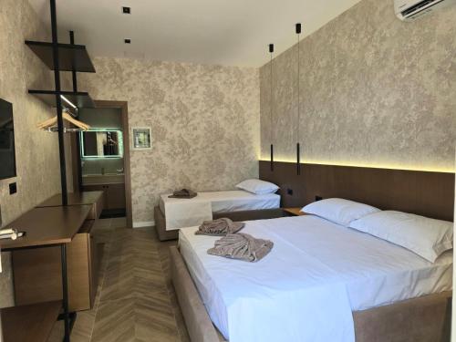 Sazani Hotel & Apartments - image 5