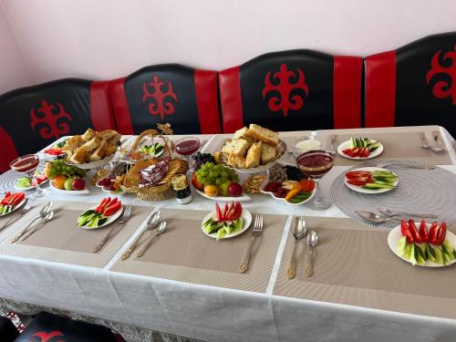 ERLAN Guest House in Baetov