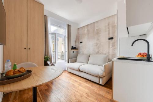 Luxury Studio - Paris Exhibition Park
