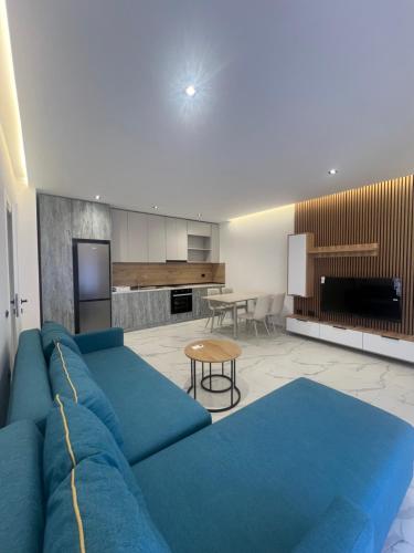 RoyalBay Lux Apartments in ซาเคส