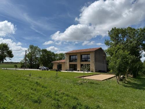Gîte La Choule (Gite La Choule) in Mourvilles-Hautes