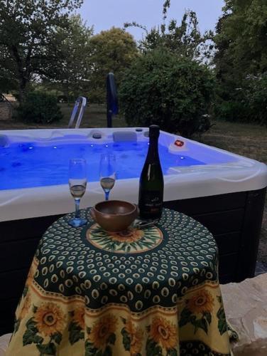 Karstais baseins, Au relais du croquant du Périgord, classée 3 étoiles (Au relais du croquant du Perigord, classee 3 etoiles) in Vergt