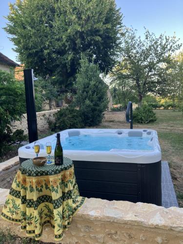 Karstais baseins, Au relais du croquant du Périgord, classée 3 étoiles (Au relais du croquant du Perigord, classee 3 etoiles) in Vergt