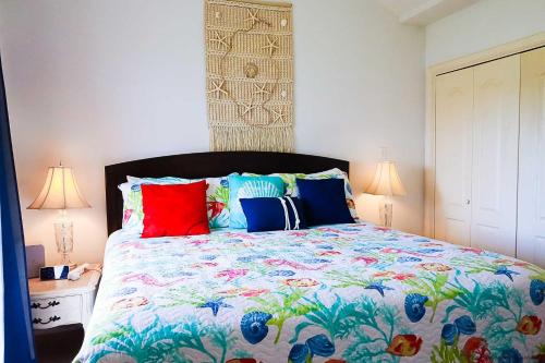 Dolphin 28 condo - image 4