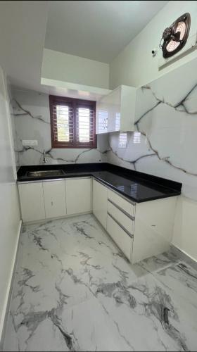 Kitchen, Hoysala Serenity Stay in Belur