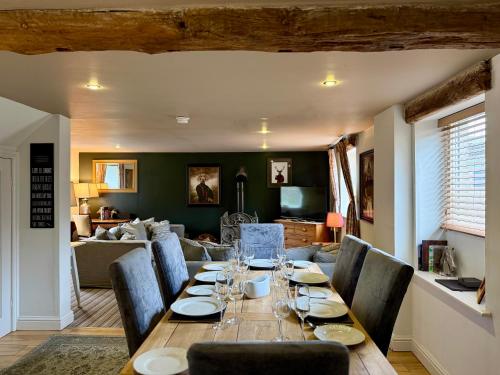 Shippon Cottage - Brosterfield Farm in Foolow