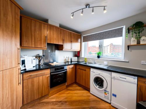Stunning 2-Bed Retreat in Central Glasgow in Glasgow