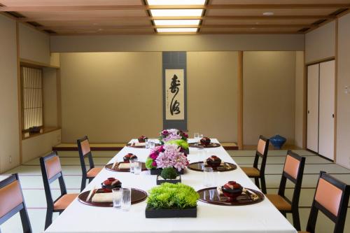 Restaurant, Hotel Granmirage in Asahi