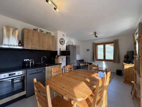 Appartement tout confort avec parking - 6 pers. - FR-1-356-562