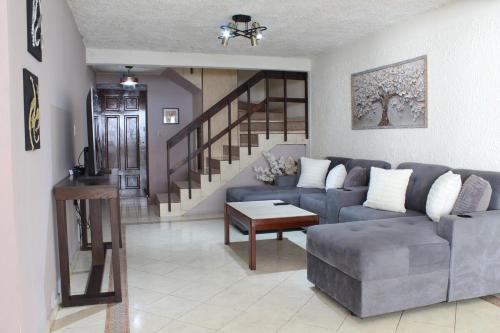 Casa Fontana - 3BR Home with Terrace & Free Parking - image 5