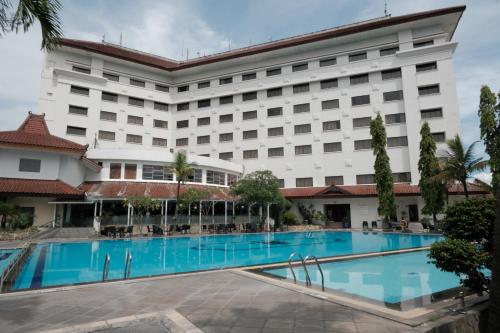 The Sunan Hotel Solo in Surakarta