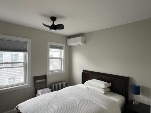 Airport and Boston room in Logan Airport