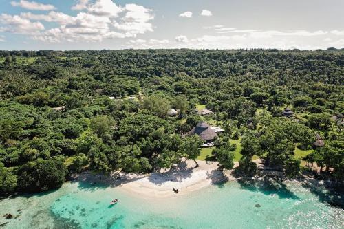 Buitenkant, Black Pearl Resort in Luganville