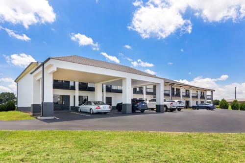 Americas Best Value Inn - Bishopville