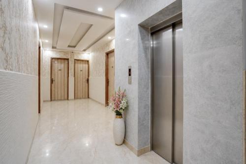 Lobby, Restin Hotel Near Sector 63 & Sector 62 in Noida