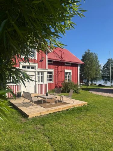 . Lapland Heritage Villa