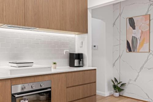 Inviting Single Room with Sunlit Comfort - Matraville - Shared Bathroom and Amenities in Little Bay