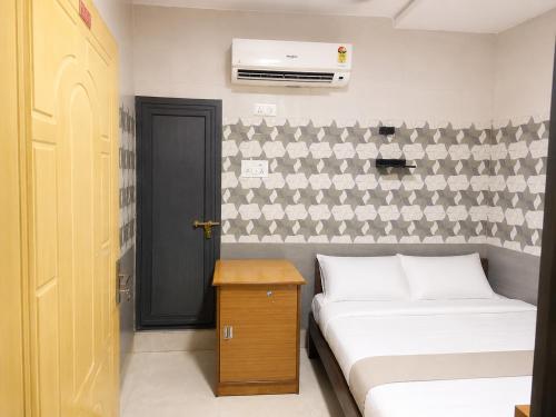 1 twin bed