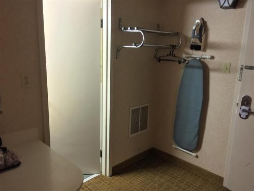 Americas Best Value Inn & Suites-Boise