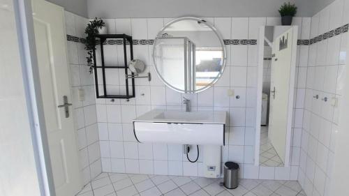 Haus-El-Mar-Wohnung-C-Loft-am-Kai - image 3