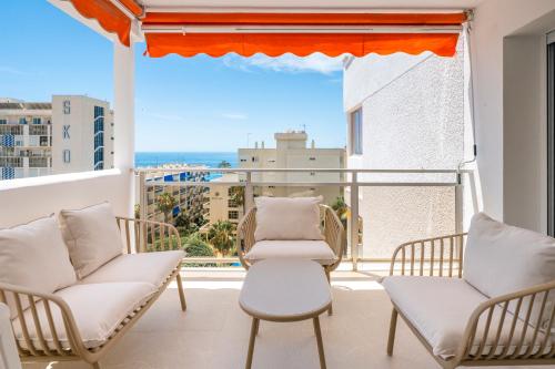 Apartment with sea views 20 m from the beach in Marbella Center