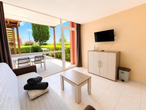 Les Palmiers - Piscine - Wi-Fi - Clim & Parking