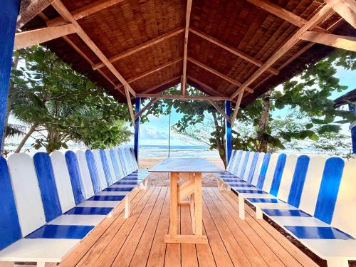 Fresh Beach Resort in Baganga
