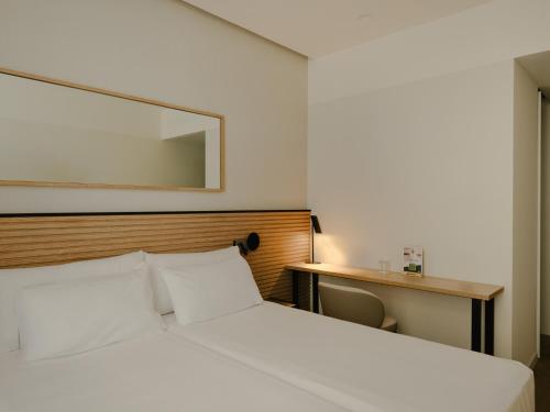Sercotel Valencia Ruzafa - image 4