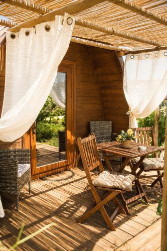 Moment's in Nature Vineyard Bungalows Pool & Jacuzzi - Lisbon Moment's in Nature Vineyard Bungalows Pool & Jacuzzi - Lisbon