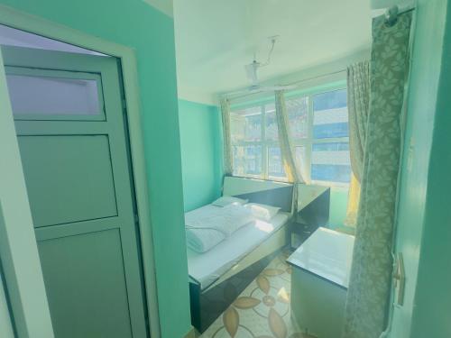 Hotel Tiger and lodge