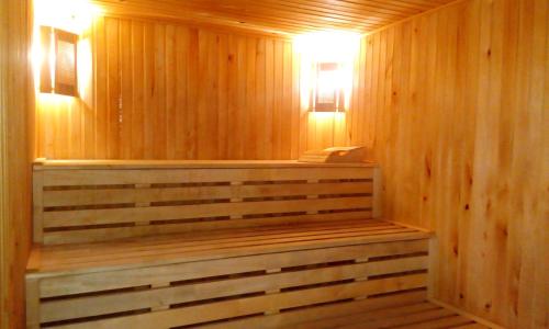 sauna, Ластівчине гніздо in Mykulychyn
