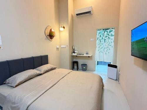 The Cozy Roomstay Kepala Batas Private Bathroom near Biqza's Cafe D'Sains @ Bertam