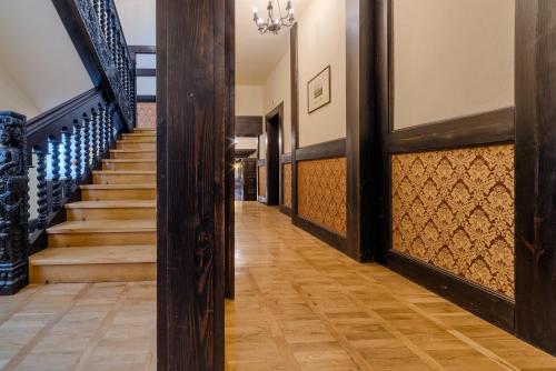 Pałac Kłanino - image 8