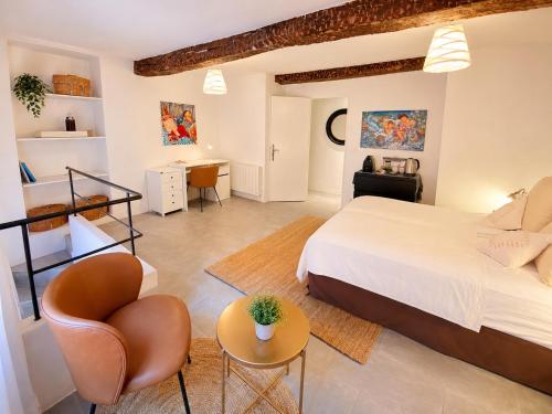 Cabris Village Escape - Junior Suite
