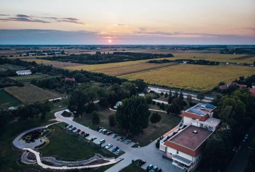 Arcanum Hotel - Oroshaza