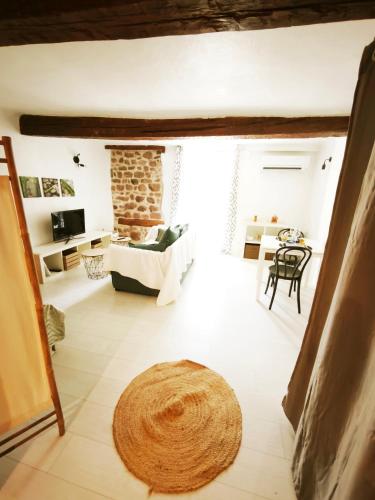 Studio cosy au coeur de Puget sur Argens - Location saisonnière - Puget-sur-Argens