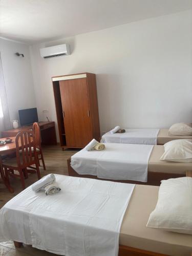 Tramontana apartments in Dugobabe