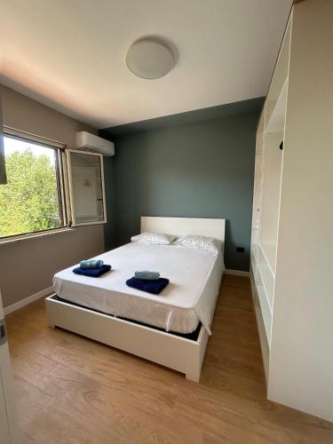 Gulta, COMPLETELY RENOVATED Near the sea - FREE PARKING in Nočera Terinēze