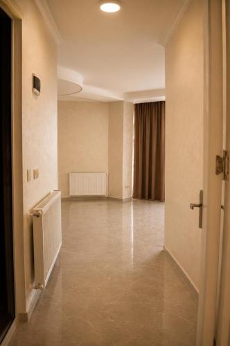 VELOR Hotel apartment – Batumi, IL