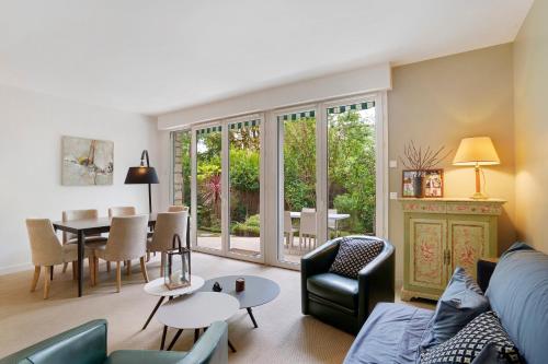 A szálláshely kívülről, Appartement 90m2 Sur Jardin Clos in Saint-Cloud