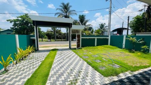 Harbour Front Villa - image 3