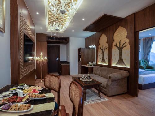 Hotel Solar Residency in Srinagar
