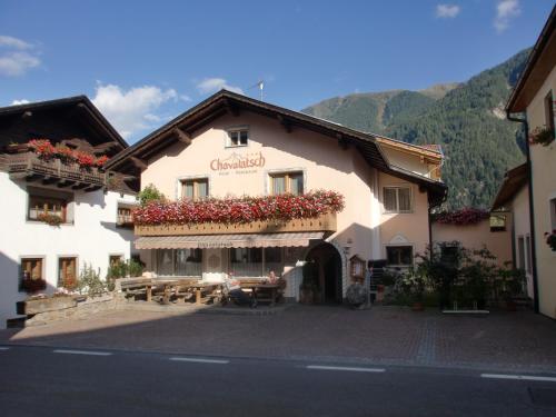 Hotel Chavalatsch in Taufers im Münstertal