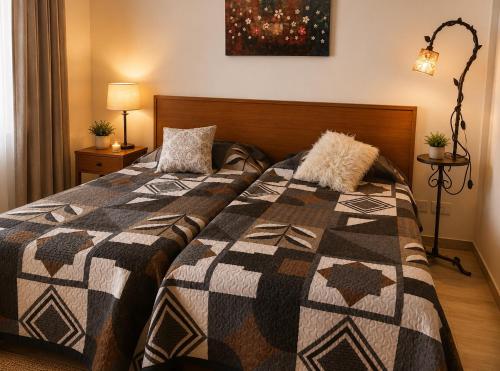 Deluxe Apartments, Campo de Polo-Movistar Arena-Club River-GEBA-Embajada USA