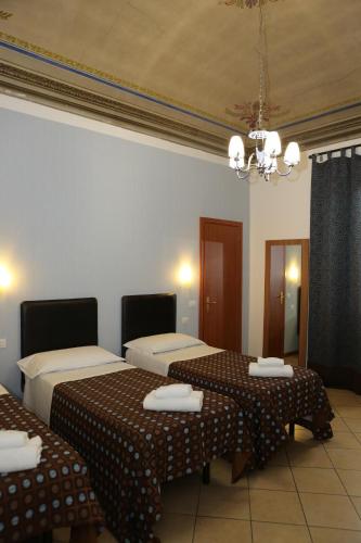 Adelaide House - image 3