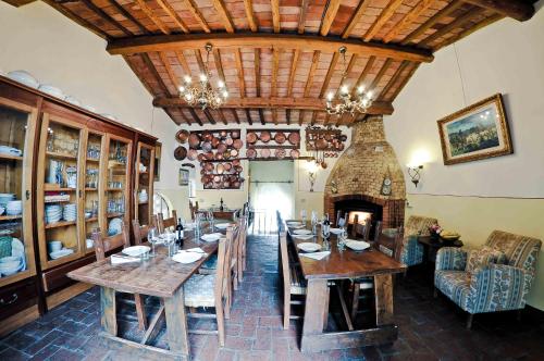 Étterem, Agriturismo Corboli in Vernio
